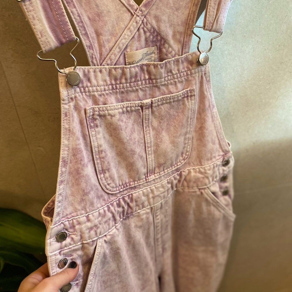 Pink Acid Wash 90’s Overalls